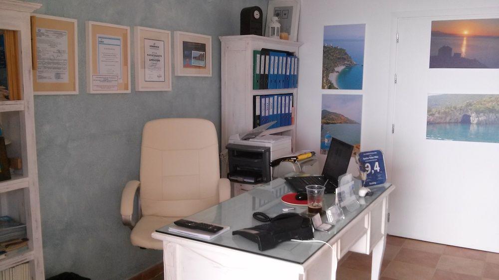 Apelon Tiritas Villas Leonídion Extérieur photo